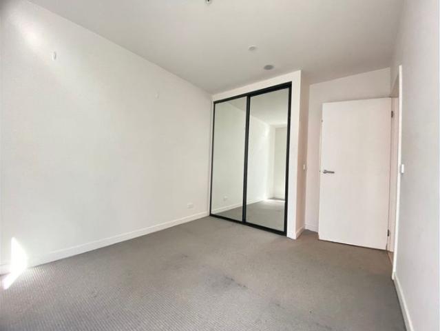 Amazing Spacious 2 Bedroom FOR RENT