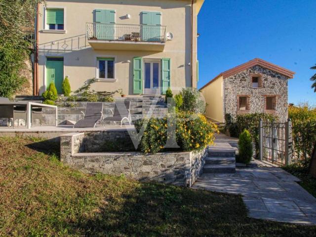 Amazing two bedroom house with panoramic terrace