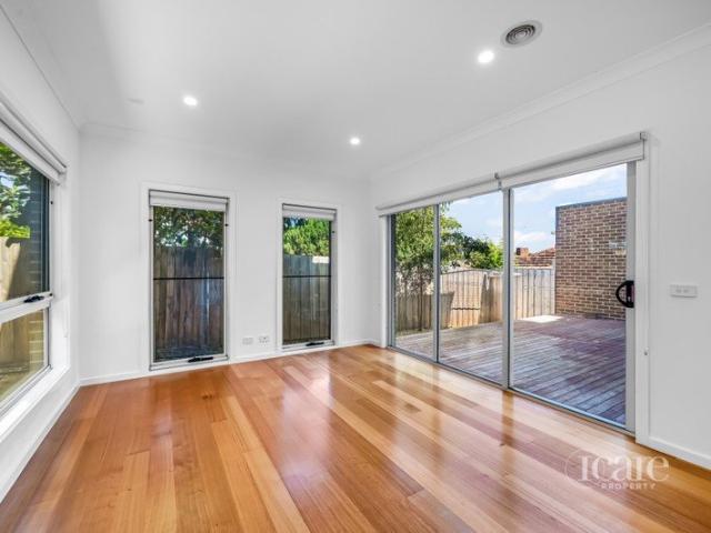 Amazing Townhouse in Burwood