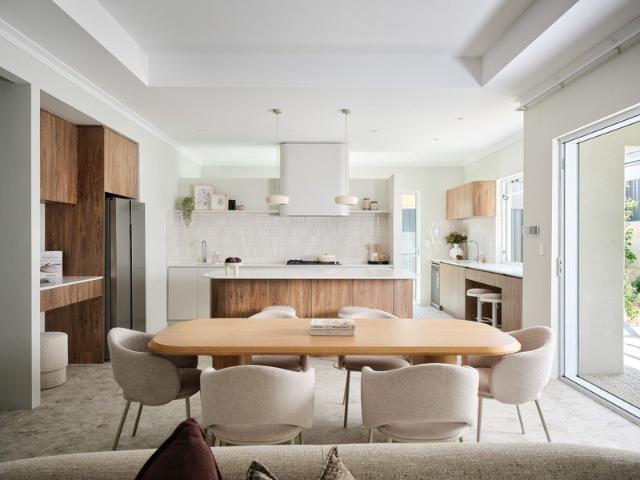 AMAZING VALUE HOME & LAND PACKAGE JAM PACKED WITH INCLUSIONS!