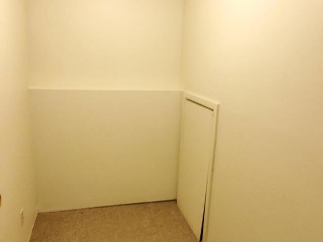 GREAT LOCATION! 2 Bed Unit with WATER INCLUDED!