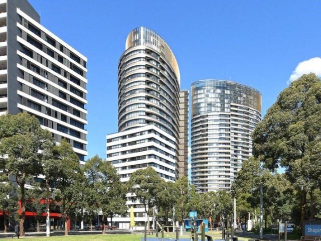 Amazing view Top floor apartment for sale