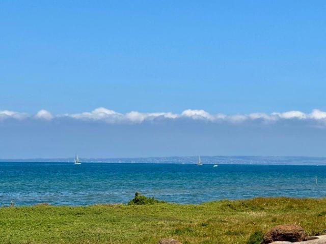 Amazing Water Views 1,500m2 of Waterfront Land