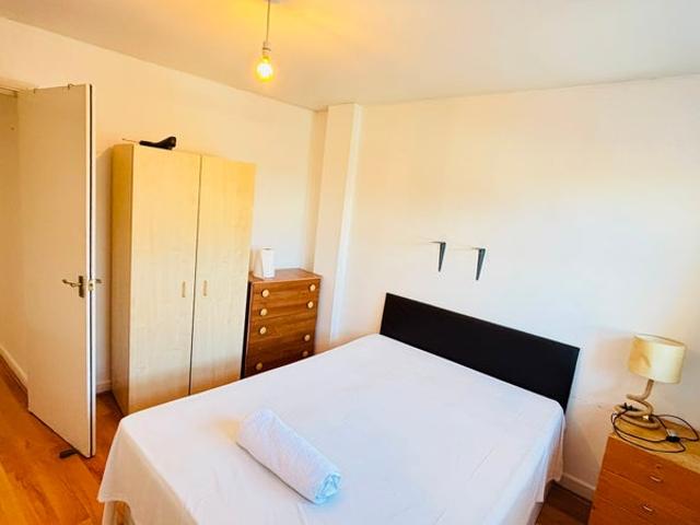 Amazing 1 Bedroom Flat in Mile End