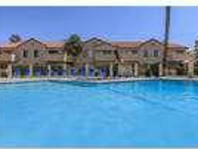 Amazing 2 bedroom, 2 bath for rent. Pet OK!