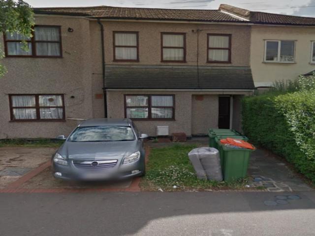 Amazing 2 Bedroom Flat in Forest Gate, E7