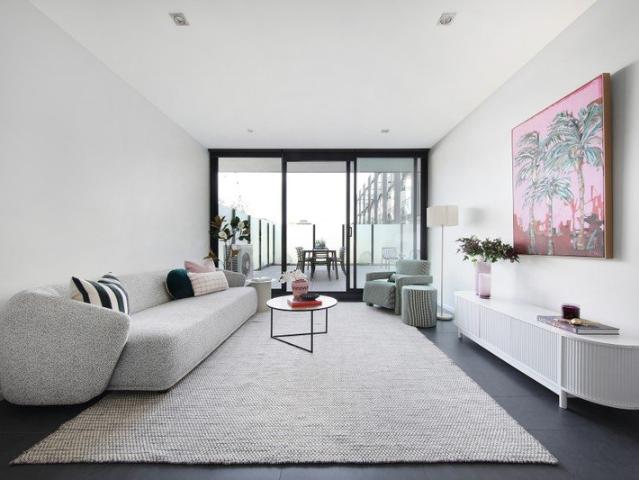 Amazing 37sqm Al Fresco in the Heart of If All!