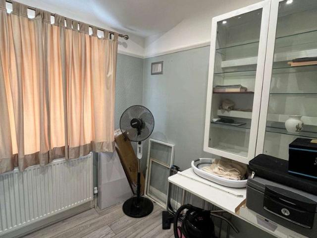 Amazing 3 Bed House to Let in Stanmore HA7 for £2650PCM