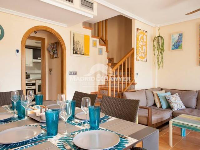 Amazing 3 bedroom house for rent in Campoamor