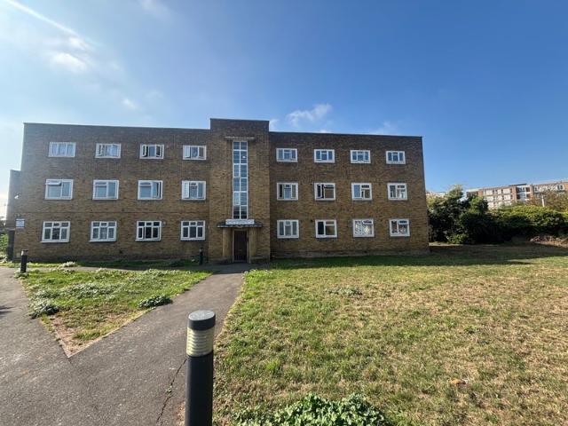 Amazing 4/5 bedroom flat