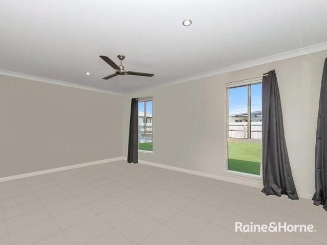 Amazing 4 Bed 2 Bath Family Home
