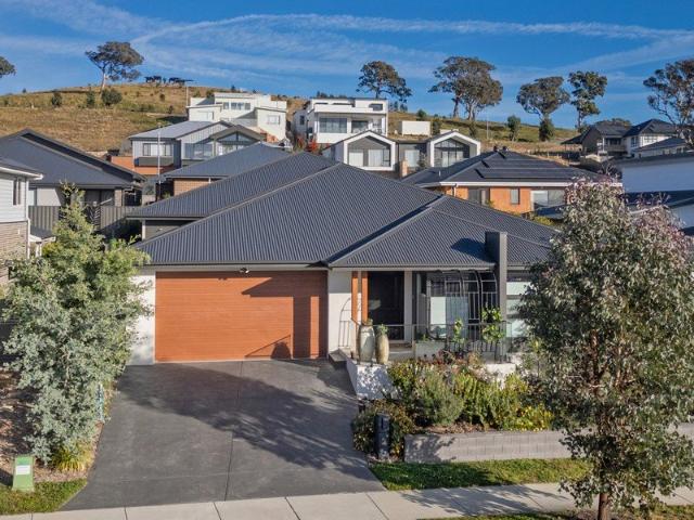 Amazing 4 bedroom home in a prime location