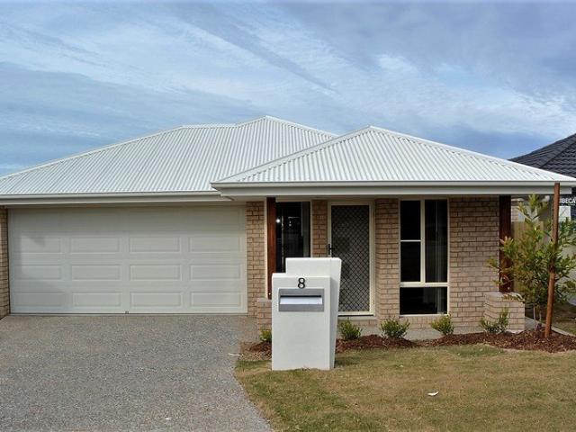 AMAZING 4 BEDROOM HOME WITH OPEN KITCHEN LIVING THAT OPENS OUT ONTO ALFRESCO DINING AREA. VERY GOOD SIZE BEDROOMS