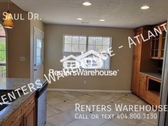 Amazing 4 Bedroom Split Level Home on Large Lot in Ellenwood!
