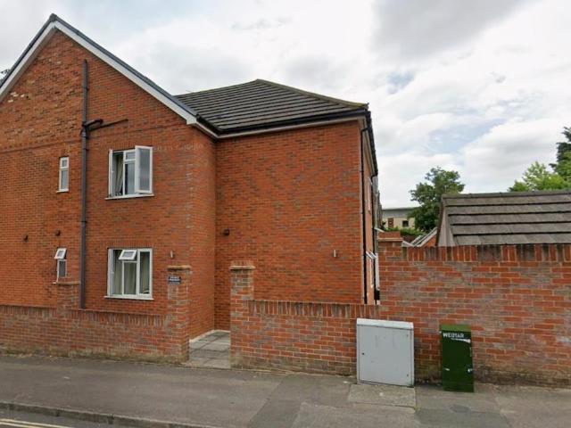 Amazon Close, Basingstoke RG21, 3 bed end terrace house to rent, £815 pcm | PrimeLocation