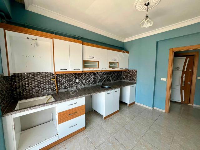 Amazon'dan Çocuk Hastanesi Civarı 3+1 Kiralık Daire!