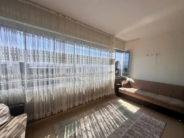 Amazon'dan Ramada Oteli Civarı Geniş 4+1 Satılık Daire