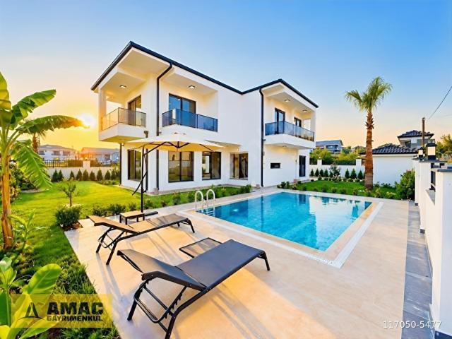 AMAÇ'TAN BAYRAMHACILI'DA 600 M2 ARSA İÇERİSİNDE 5+1 LÜKS VİLLA