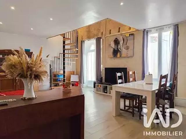 Amailloux 79350 Achat / Vente maison 5 pièces t5 cave