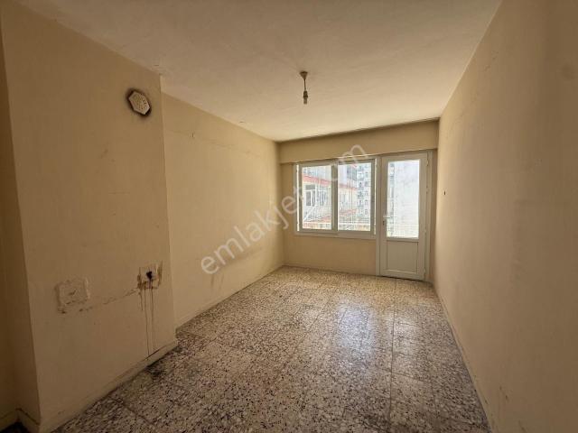 Çamak'tan Alanya Sokağı'nda Merkezi Konumda Kiralık 3+1 Daire