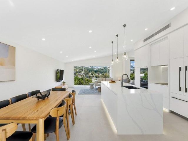 Amani by the Sea Contemporary Coastal Living in the Heart of Terrigal