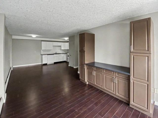 Amantea Tower Apartments