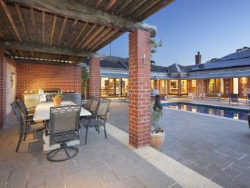 Amaroo Elevated Elegance with Uninterrupted Views