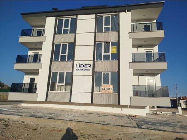 AMASYA MERZİFON Da ASLAN EMLAK TAN SATILIK DAİRE 2+1