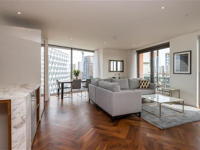 Ambassador Building SW11, 2 bed flat to rent, £4,500 pcm | PrimeLocation