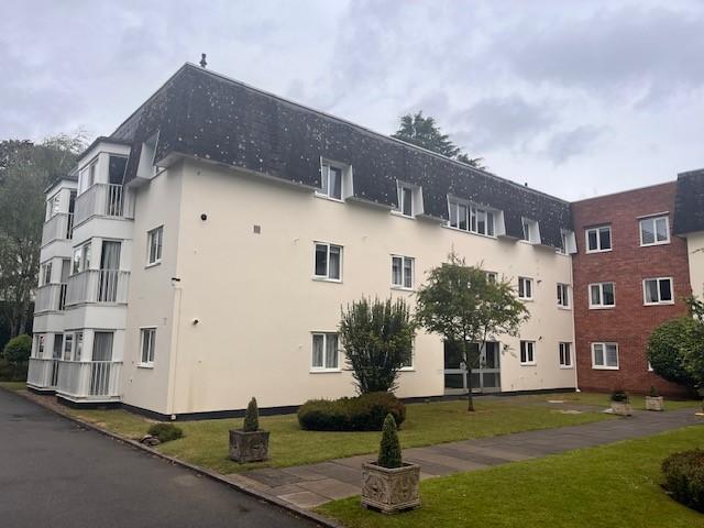 Ambassador Court, Leamington Spa, CV32 2 bed apartment to rent £1,450 pcm £335 pw