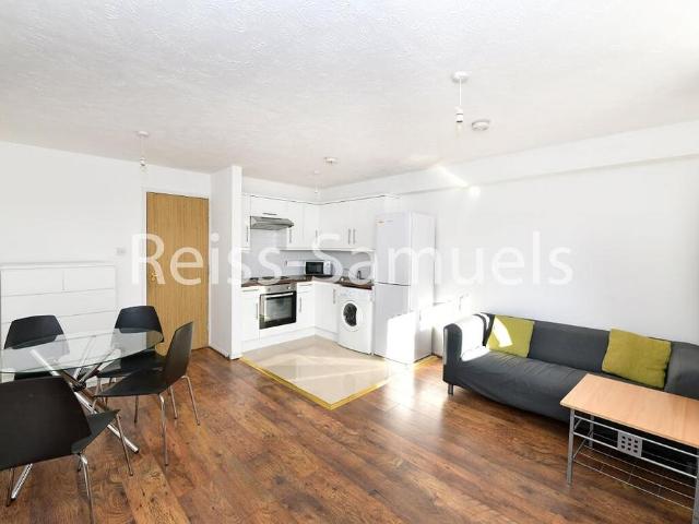 Ambassador Square, Isle of. 1 bed apartment to rent £1,690 pcm £390 pw