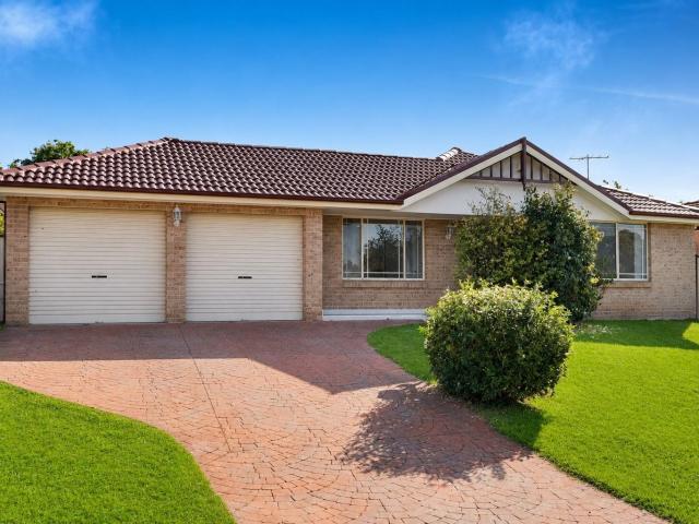 Ambarvale, 6 Quinion Place