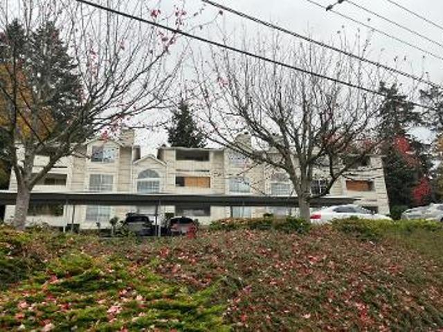 Ambaum Blvd S Apt 203