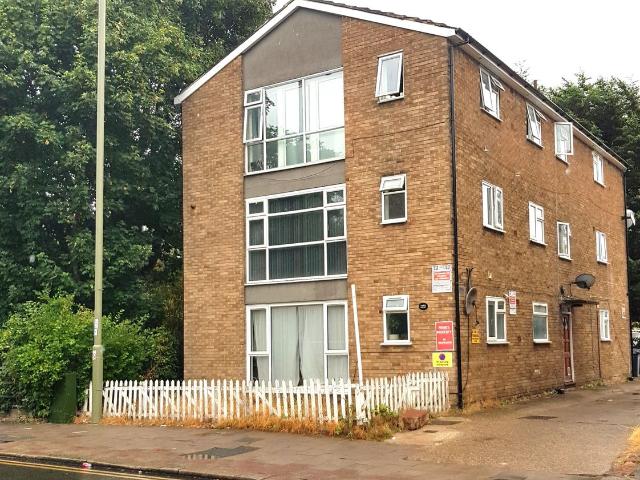 Amber Court Colindale Avenue, Colindale NW9, 1 bed flat to rent, £1,500 pcm | PrimeLocation