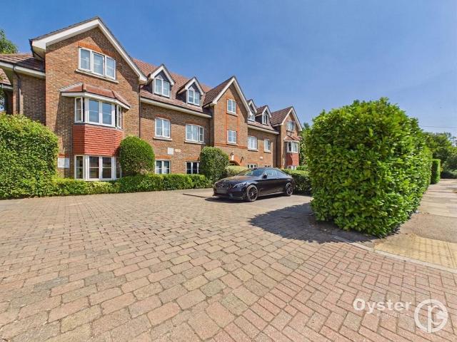 Amber House, Honeypot Lane, HA7 2 bed apartment to rent £2,100 pcm £485 pw