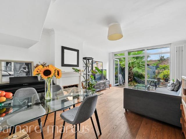 Ambergate Street, LONDON 4 bed house to rent £4,000 pcm £923 pw