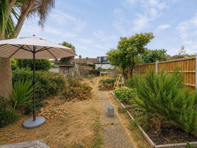 Amberley Road, Leyton E10, 4 bed terraced house to rent, £2,500 pcm | PrimeLocation