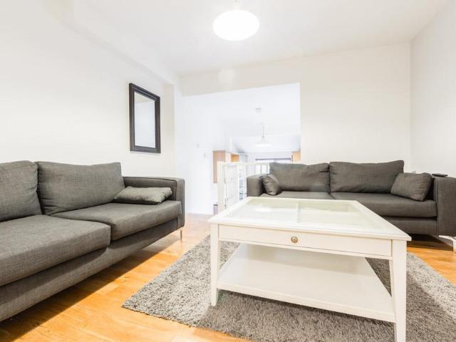 Amble Grove, Sandyford 6 bed maisonette to rent £3,455 pcm £797 pw
