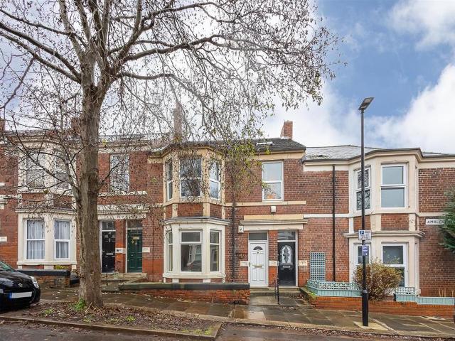 Amble Grove, Sandyford, Newcastle. 2 bed flat to rent £1,150 pcm £265 pw