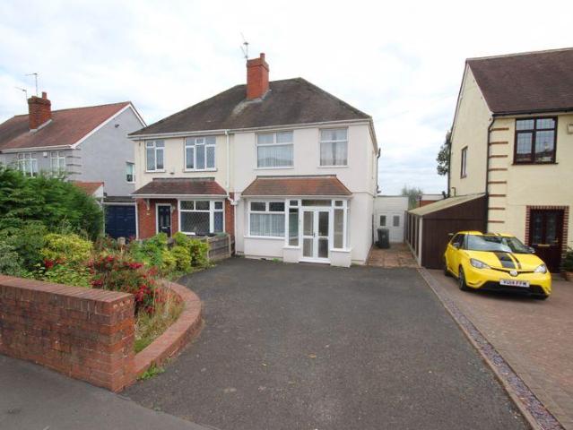 Amblecote Road, Brierley Hill 3 bed semi detached house to rent £1,000 pcm £231 pw