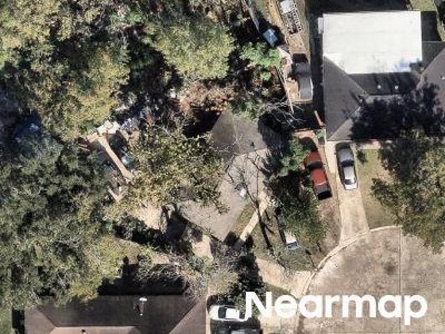 Amblewood Dr