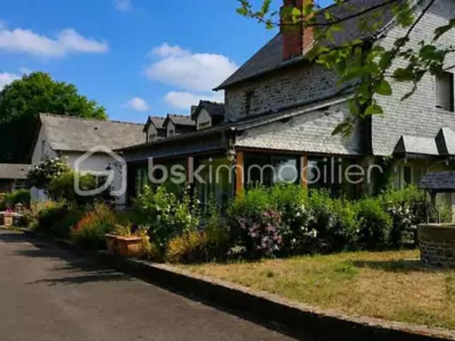 Ambrières les Vallées 53300 Achat / Vente maison 7 pièces t7 cave