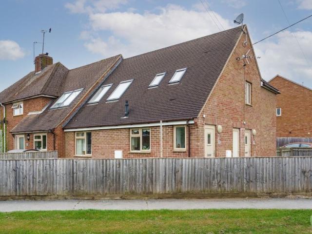 Ambrose Rise, Wheatley OX33, 2 bed flat to rent, £1,425 pcm | PrimeLocation