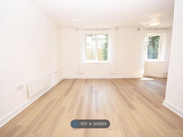Amelia House, Kew TW9, 1 bed flat to rent, £1,800 pcm | PrimeLocation