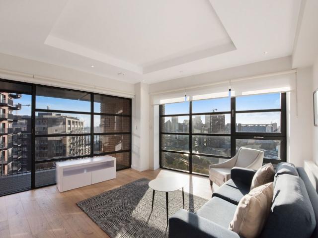 Amelia House, Lyell Street, London E14, 2 bed flat to rent, £3,077 pcm | PrimeLocation