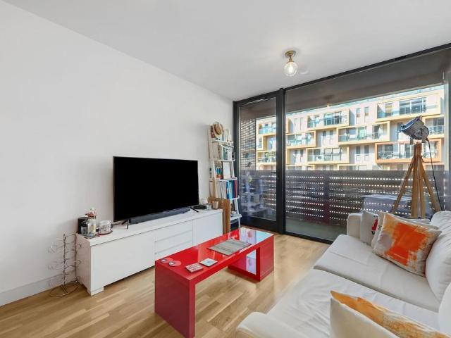 Amelia Street, London 1 bed apartment to rent £2,275 pcm £525 pw