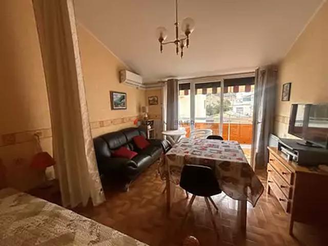 Amélie les Bains Palalda 66110 Achat / Vente appartement 1 pièce t1 au dernier étage