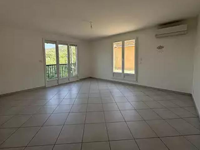 Amélie les Bains Palalda 66110 Location appartement 4 pièces t4 terrasse