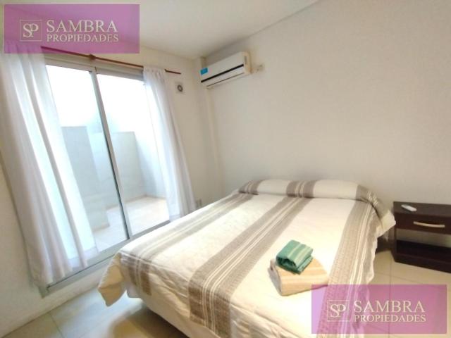 Amenabar 3300, cerca de Av Cabildo! Muy lindo Monoambiente Amobaldo y Equipado con patio en 1er piso. Luminoso. Split. Laundry
