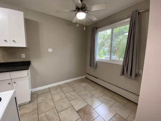 Amera Manor — 2 bedroom